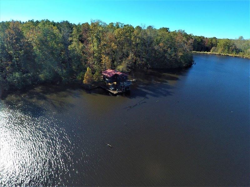 Land, Lake and Lodge in Pike County : Brundidge : Pike County : Alabama