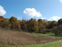 Beautiful Cul-De-Sac Double Lot : La Valle : Sauk County : Wisconsin