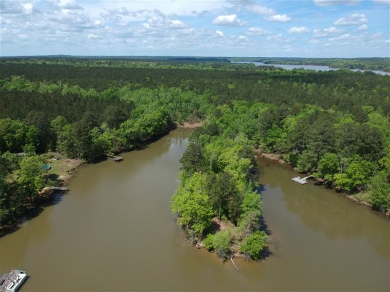 Unique Peninsula on Lake : Winnsboro : Fairfield County : South Carolina