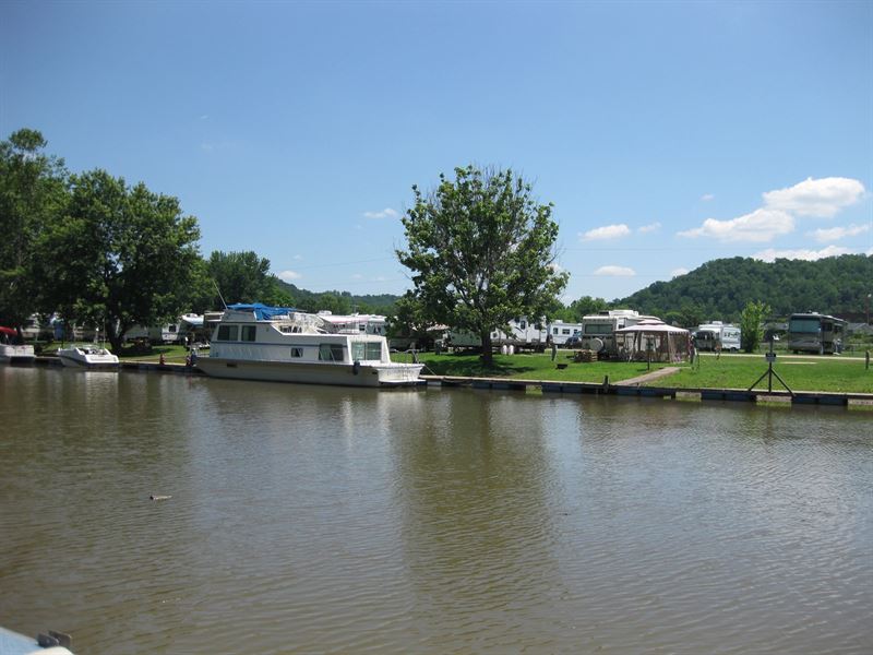 Waterfront RV Campground St : Saint Marys : Pleasants County : West Virginia
