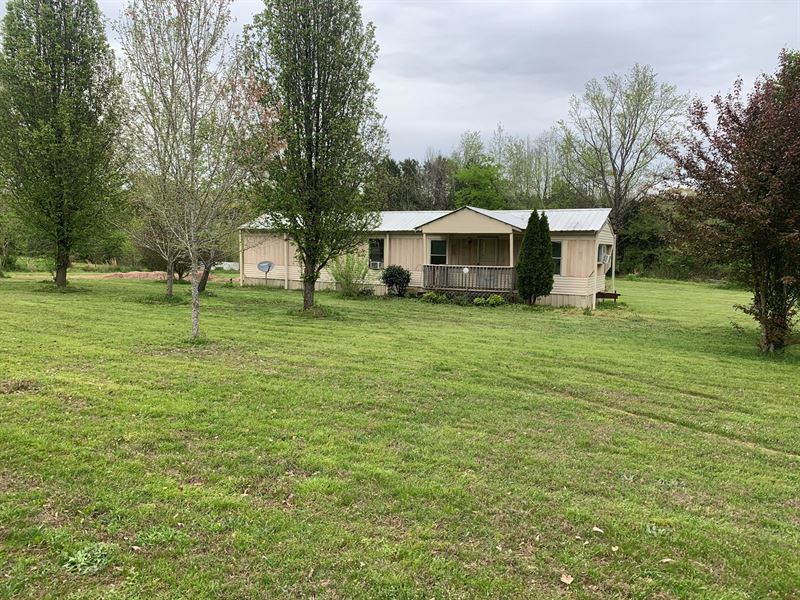 Remodeled Mobile Home Tennessee Land for Sale in Adamsville, Hardin