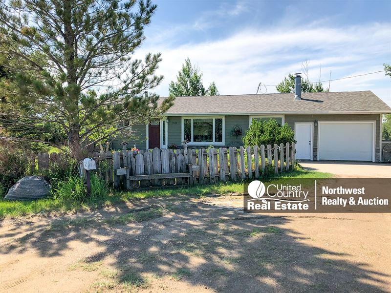 MT Country Home, Acreage Milk River Land for Sale in Malta, Phillips