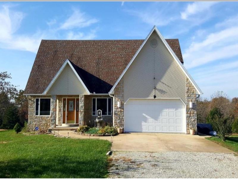 Beautiful Home in The Ozarks : Mountain Grove : Wright County : Missouri