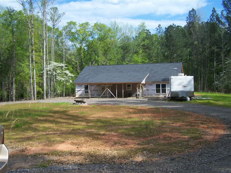 Finish This Creek Front Home 7 Ac : Ridgeway : Fairfield County : South Carolina