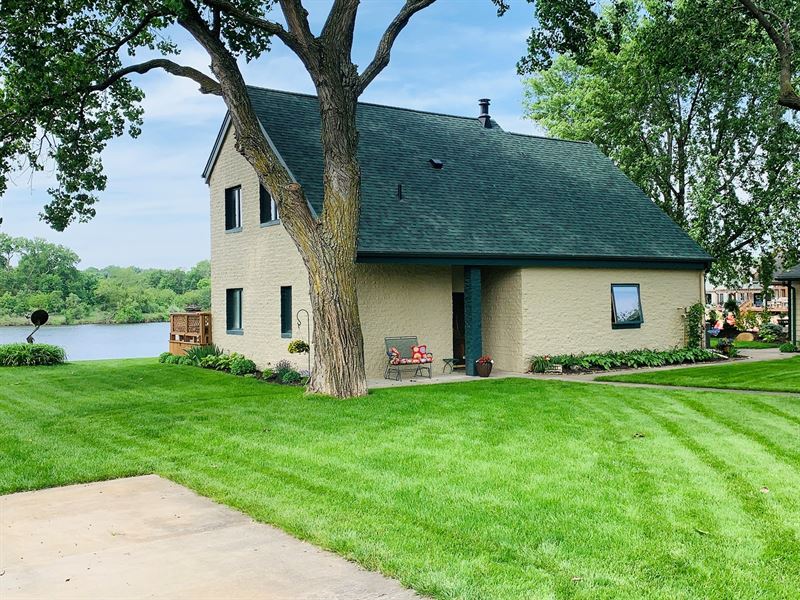 Nebraska Lake Home for Sale : South Bend : Cass County : Nebraska