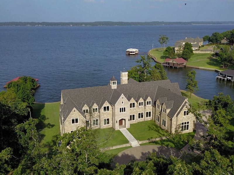 Waterfront Masterpiece Lake : Chandler : Henderson County : Texas