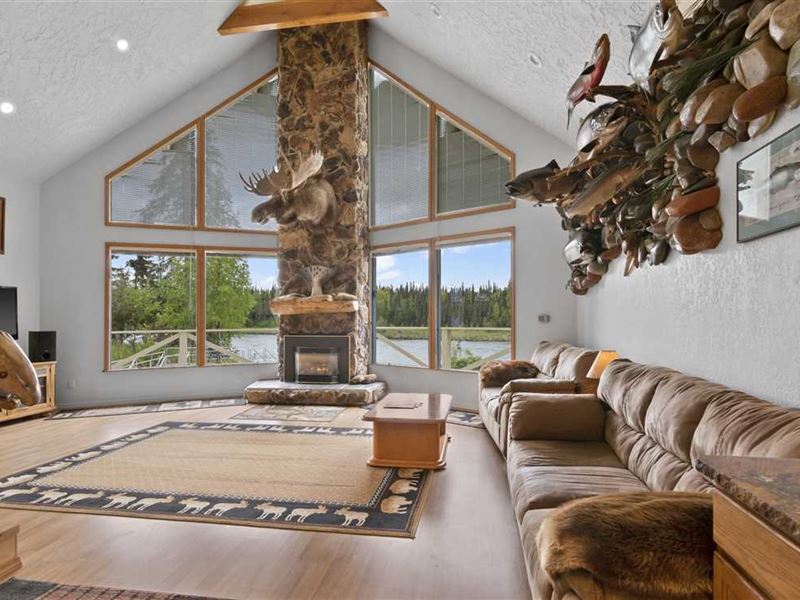 Kenai River Front Fishing Lodge Land for Sale in Soldotna, Kenai