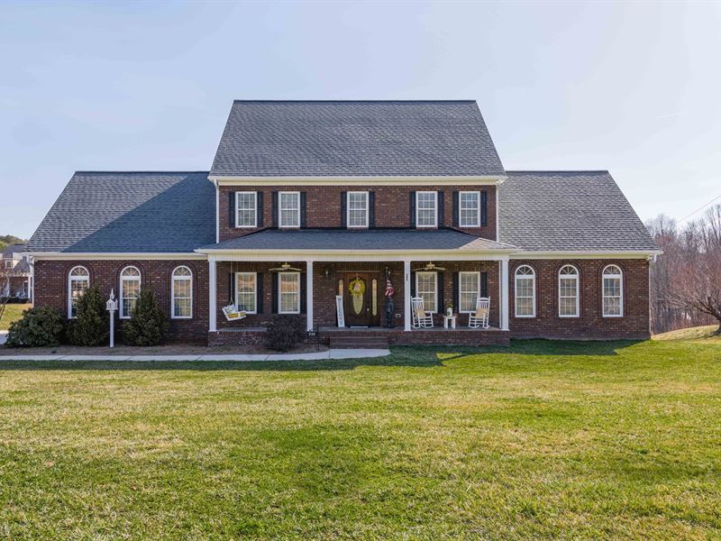 Pilot Mountain Home For Sale Land for Sale in Pilot Mountain, Surry