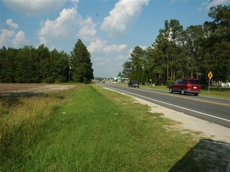 Commerical Site Near Fort Bragg : Raeford : Hoke County : North Carolina