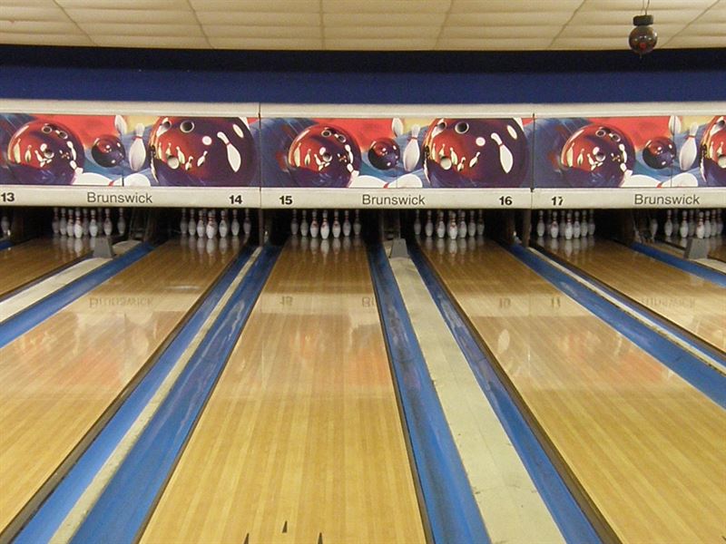 Bowling Alley Business East Texas : Palestine : Anderson County : Texas