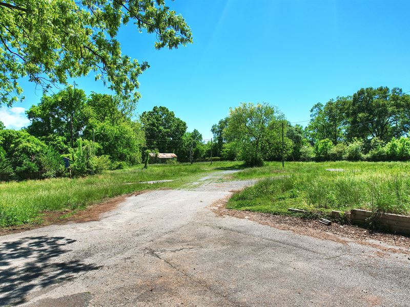 2.32 Acres with a Variety of Uses : Cartersville : Bartow County : Georgia