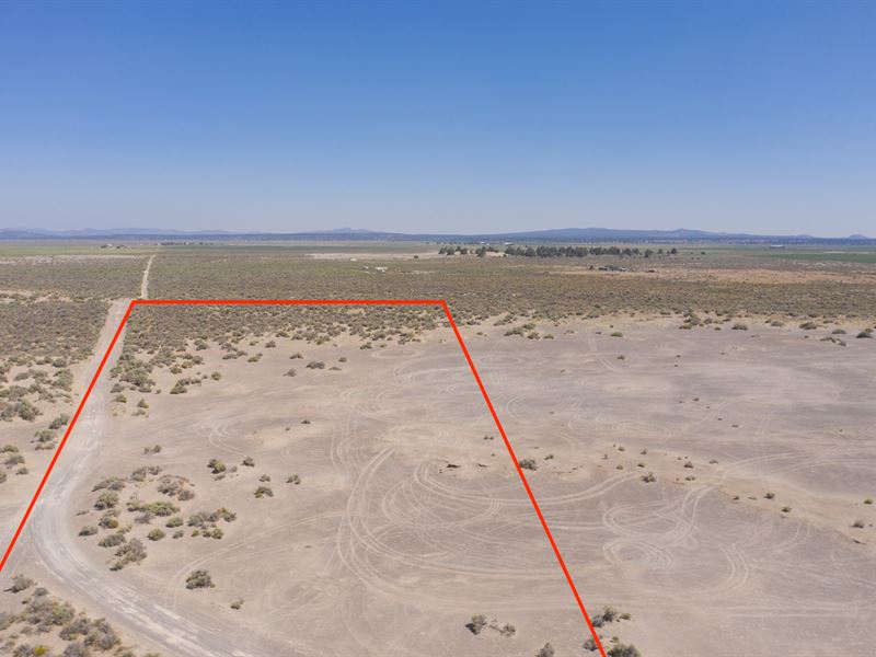 5 Acre Lot Only 10 Mins From Town : Silver Lake : Lake County : Oregon