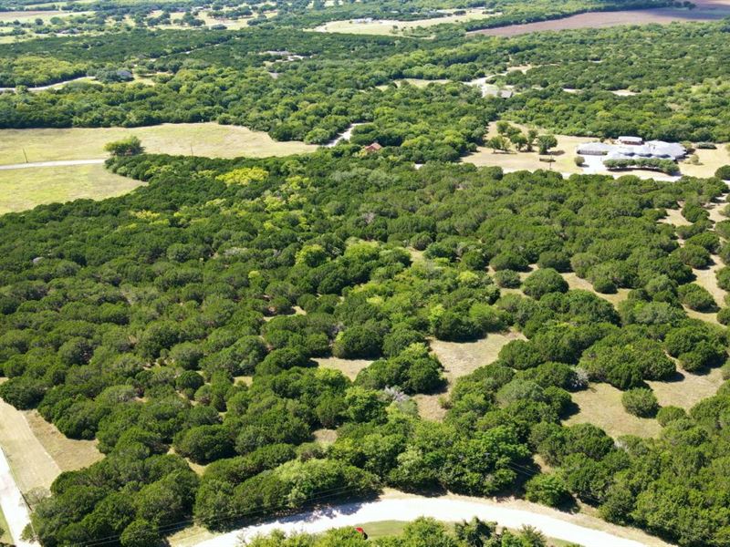 Gorgeous Lot in White Bluff, TX : Whitney : Hill County : Texas
