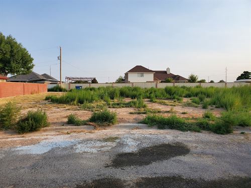 Lot For Sale In Town : Fort Stockton : Pecos County : Texas