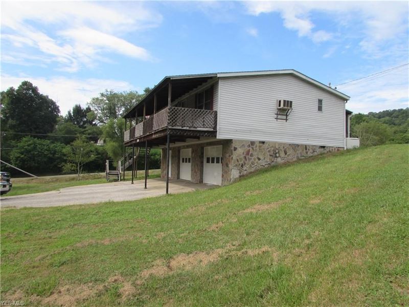 Home and 4 Lots in Pennsboro WV : Pennsboro : Ritchie County : West Virginia