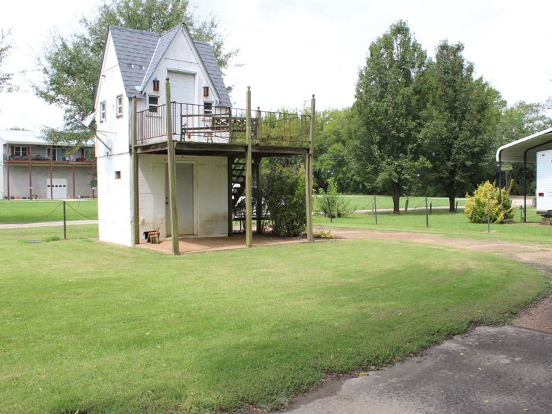 Riverfront Land TN Fixer Upper Tiny Land for Sale in Adamsville