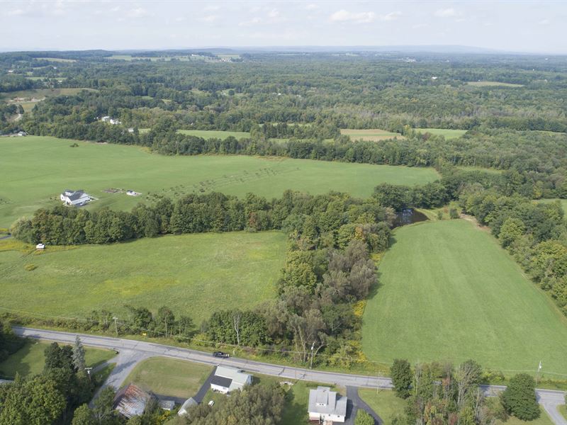 Gentle Rolling Building Lot : Glenville : Schenectady County : New York