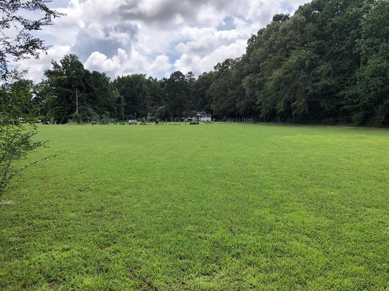 Ready To Build Your Getaway Minutes : Boydton : Mecklenburg County : Virginia