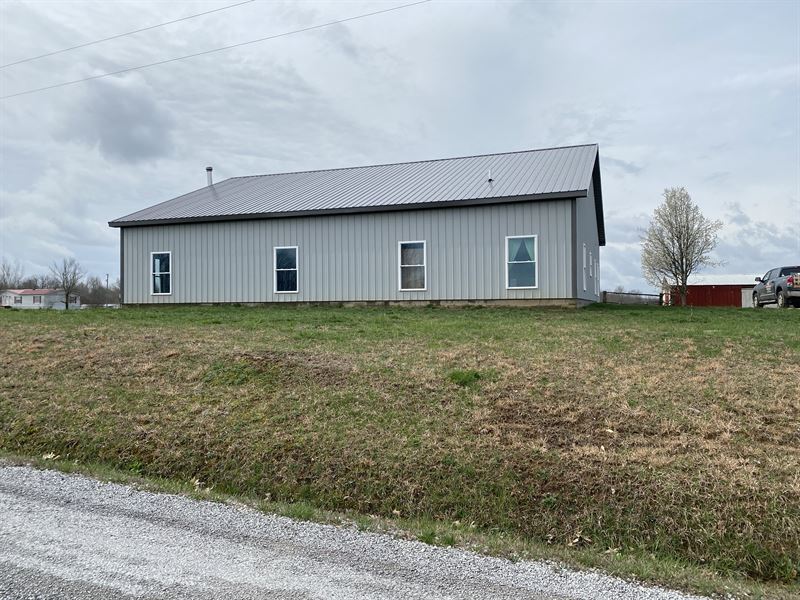 Hobby Farm for You Land for Sale in Clarkson, Grayson County
