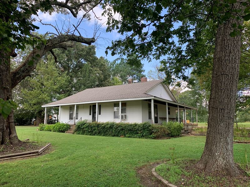 Prime Commercial Property : Crump : Hardin County : Tennessee