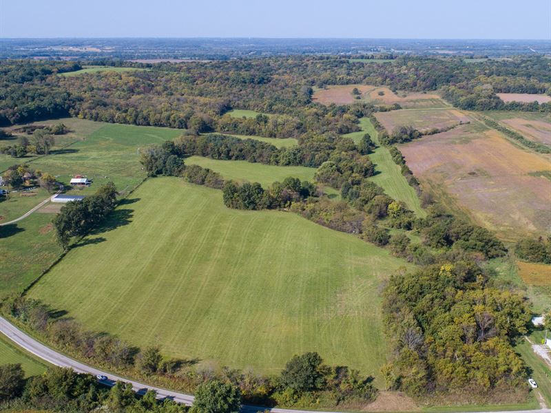 No Reserve Land Auction : Richmond : Ray County : Missouri