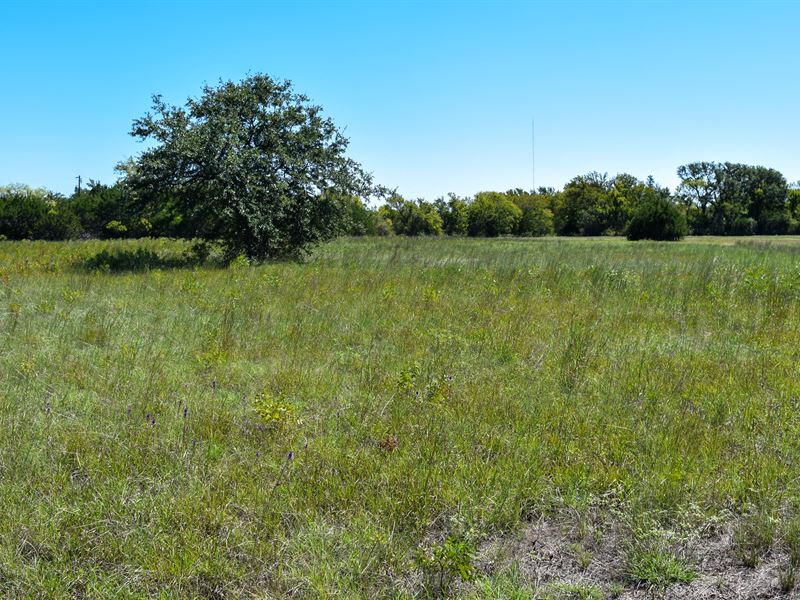 10 Beautiful Acres in Bertram, TX : Bertram : Burnet County : Texas