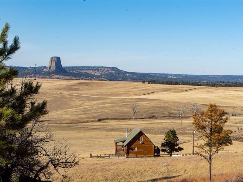 Carroll Cabin : Devils Tower : Crook County : Wyoming