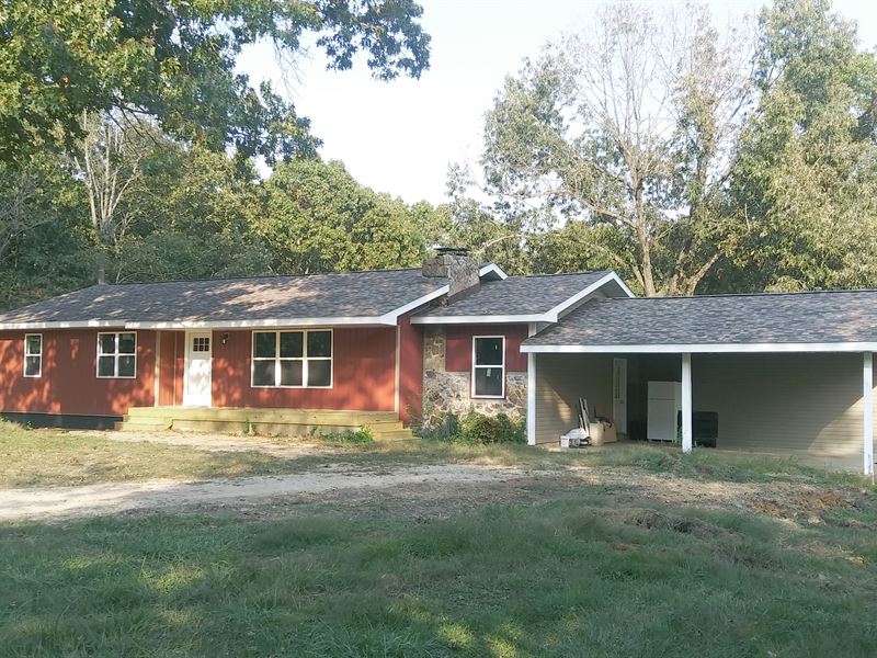 Country Home and Land for Sale : Caulfield : Howell County : Missouri