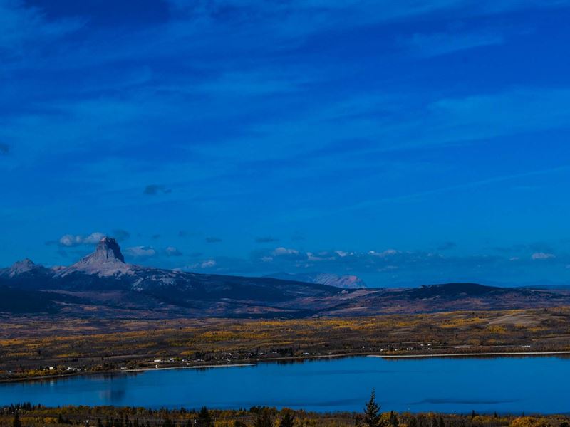 Cozy Duck Lake West Shore Cabin, Land for Sale in Montana, 256441