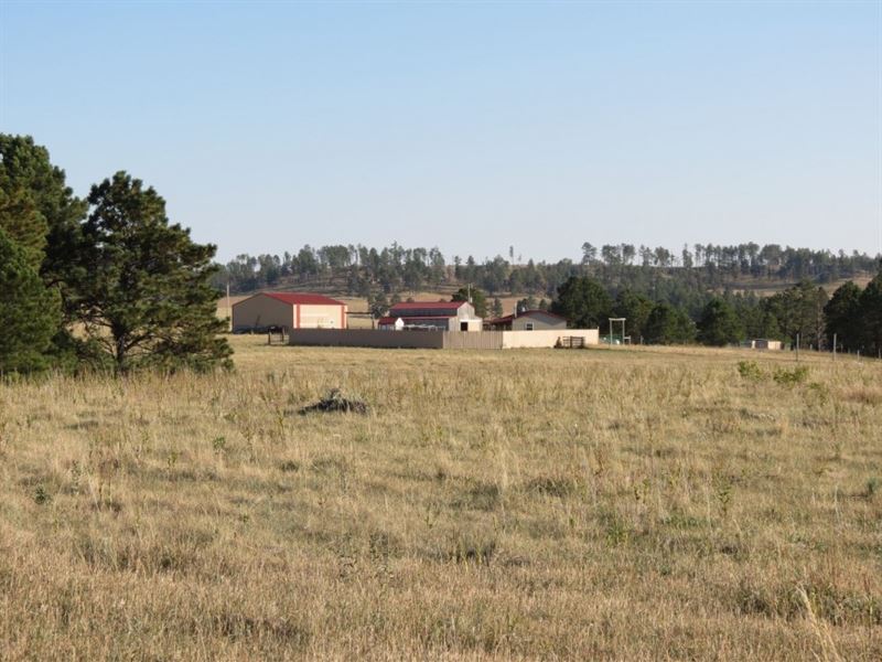 Pine Ridge Ranchette On West Ash : Crawford : Dawes County : Nebraska