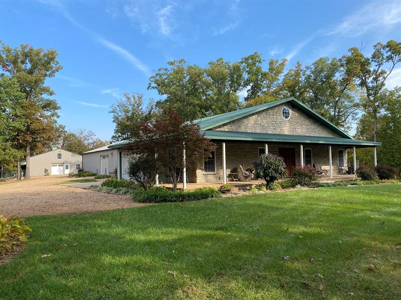 Large Hobby Farm / Country Home : Hermann : Gasconade County : Missouri