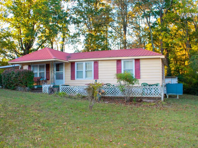 Ranch Style Home Centerville : Centersville : Hickman County : Tennessee