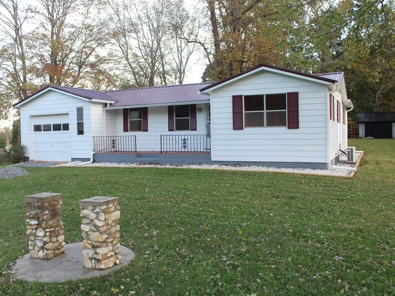 Ranch Style Home Patrick Country : Woolwine : Patrick County : Virginia