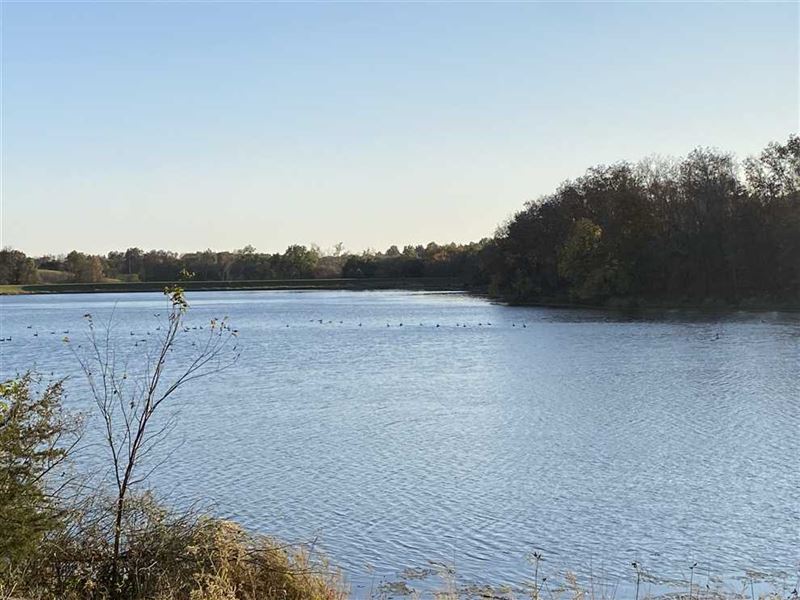 Beautiful Building Lot on Private : Keosauqua : Van Buren County : Iowa