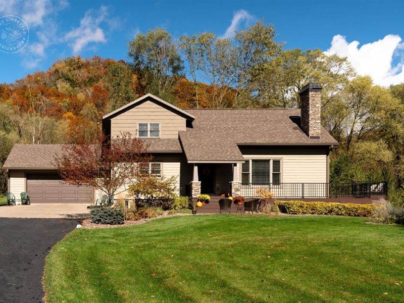 Private Driftless Retreat 85 Acres : Chaseburg : Vernon County : Wisconsin
