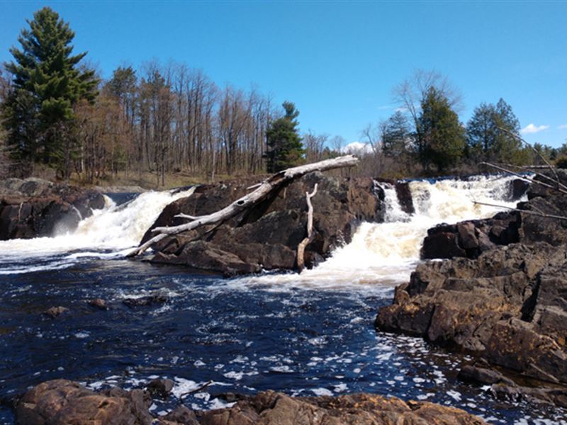 West Oswegatchie River Parcel : Fullerville : Saint Lawrence County : New York