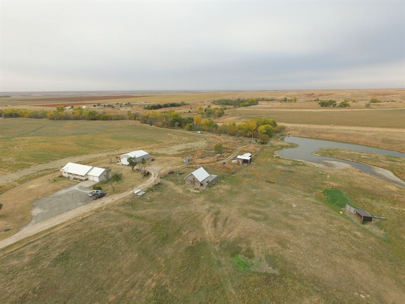 Ellis Avenue Ranch : Ellis : Ellis County : Kansas
