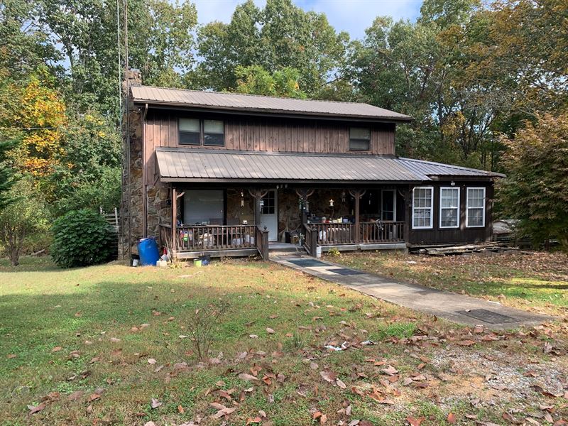 Country Home Collinwood Tennessee : Collinwood : Wayne County : Tennessee