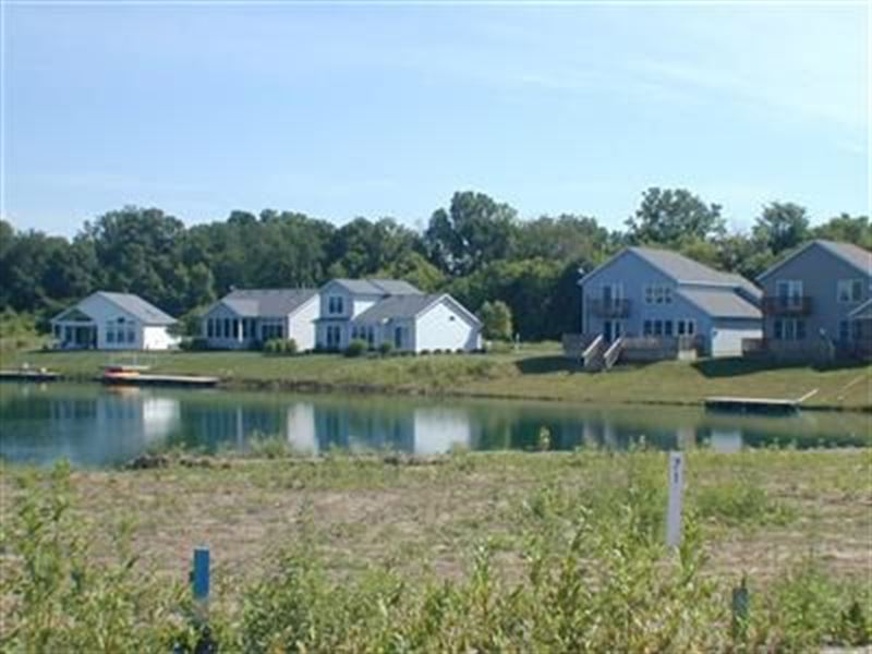 Beautiful Waterfront Building Lot : Benton Harbor : Berrien County : Michigan