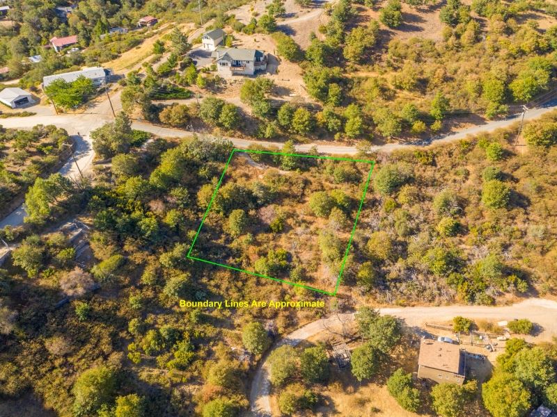 Private Lot in Desirable Julian : Julian : San Diego County : California