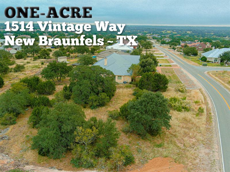 1.02 Acres in Comal County : New Braunfels : Comal County : Texas