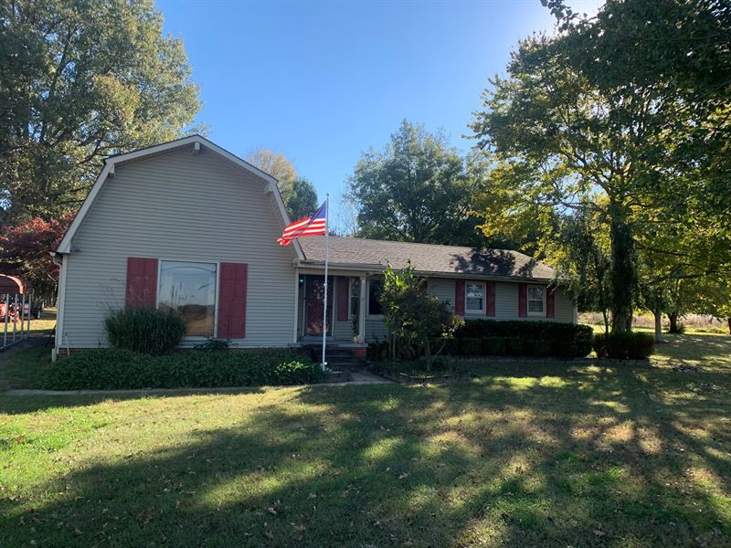Martin TN 5 Acre Country Home : Martin : Weakley County : Tennessee