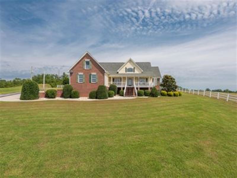 TN Horse Farm, Serene Sunny Vistas : Kingston : Roane County : Tennessee