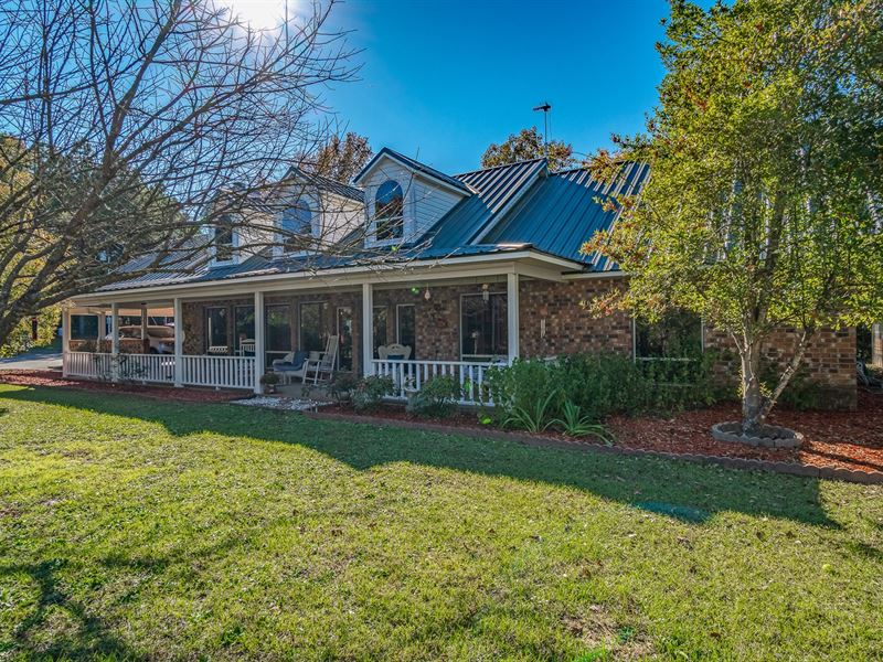 Mineola Texas 4/2/4 Country Home Land for Sale in Mineola, Wood