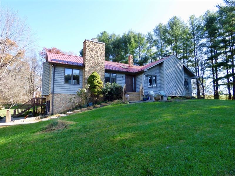 Custom Built Home Town Floyd VA : Floyd : Floyd County : Virginia