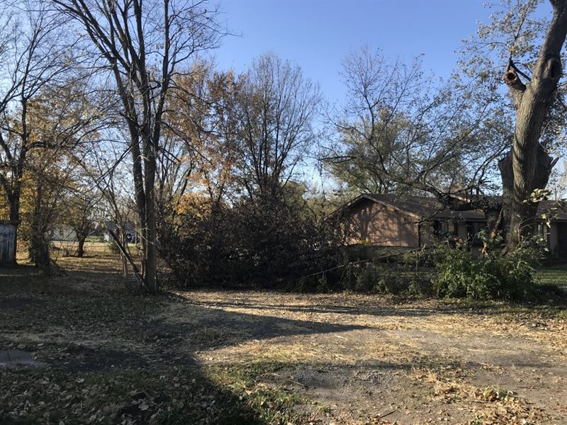 Cameron MO Lot for Sale : Cameron : Clinton County : Missouri