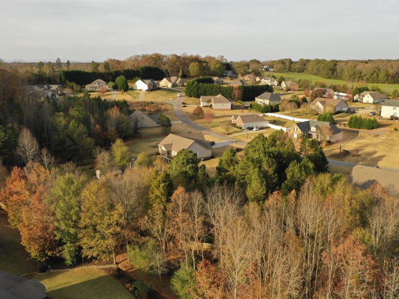 Res Lot Wren Schools : Anderson : Anderson County : South Carolina
