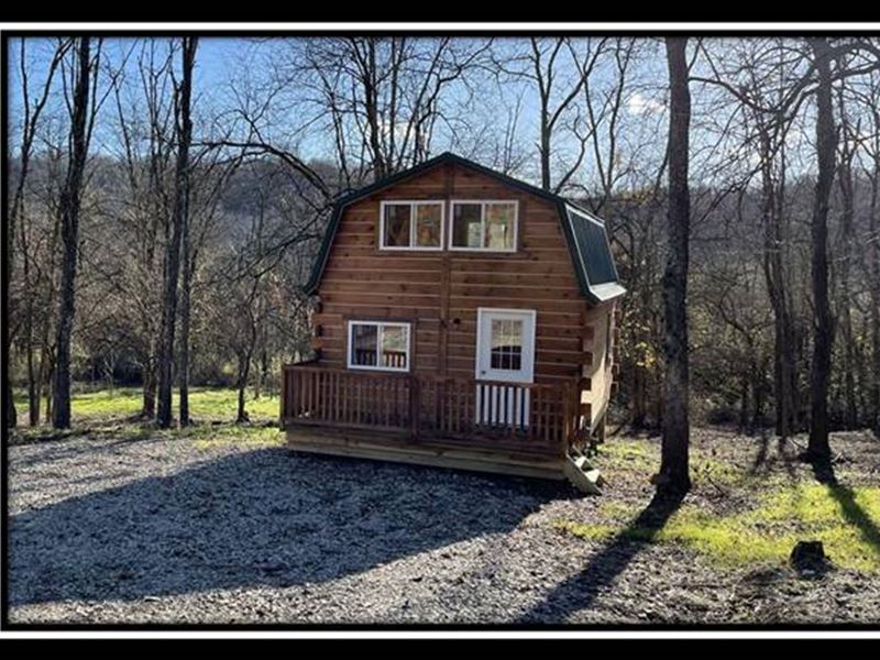 Hidden Cabin On The Park Land for Sale in McConnelsville,
