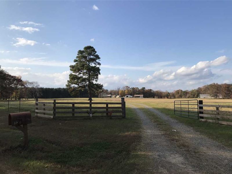 The Melugin Ranch : Arkadelphia : Clark County : Arkansas