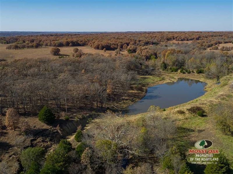 Ace in The Hole & Ranch-Style Home : Peru : Chautauqua County : Kansas